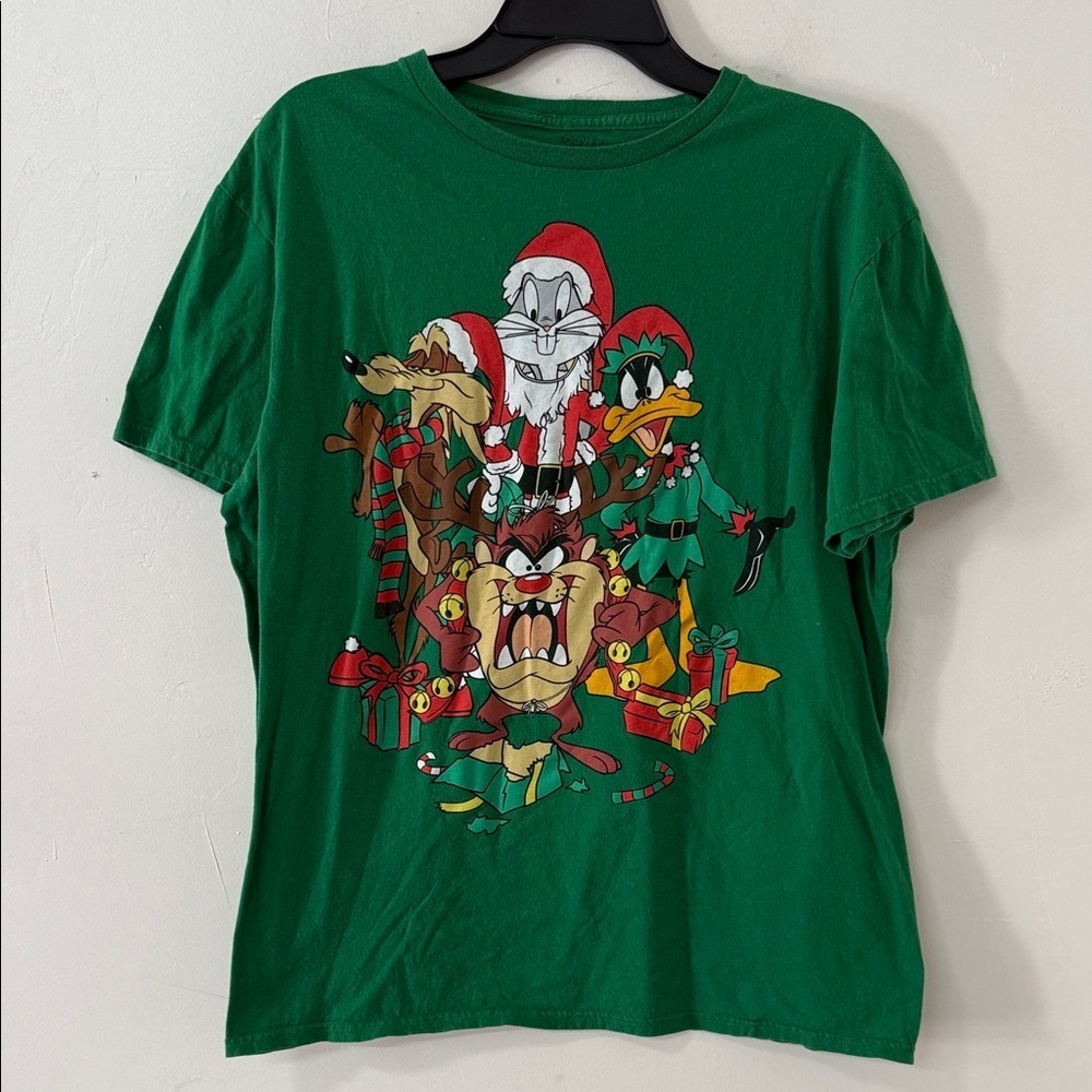 Warner Bros. Green Looney Tunes Holiday Tee
